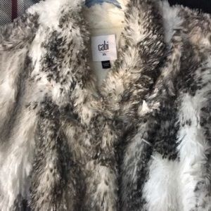 Cabi fur vest